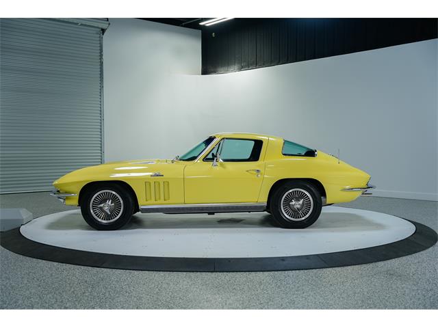 1966 Chevrolet Corvette (CC-2072498) for sale in Madisonville, Texas