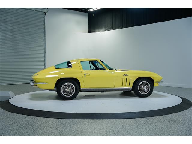 1966 Chevrolet Corvette (CC-2072498) for sale in Madisonville, Texas