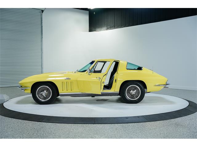 1966 Chevrolet Corvette (CC-2072498) for sale in Madisonville, Texas