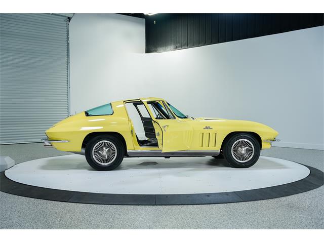 1966 Chevrolet Corvette (CC-2072498) for sale in Madisonville, Texas