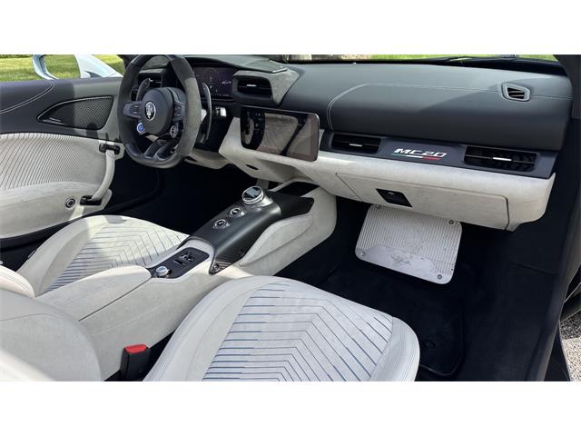 2023 Maserati MC20 (CC-2072501) for sale in Southampton, New York