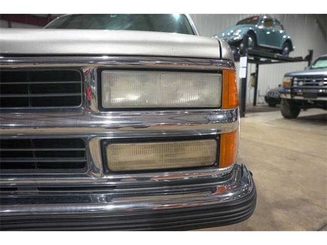 1999 Chevrolet Suburban (CC-2072554) for sale in Kentwood, Michigan
