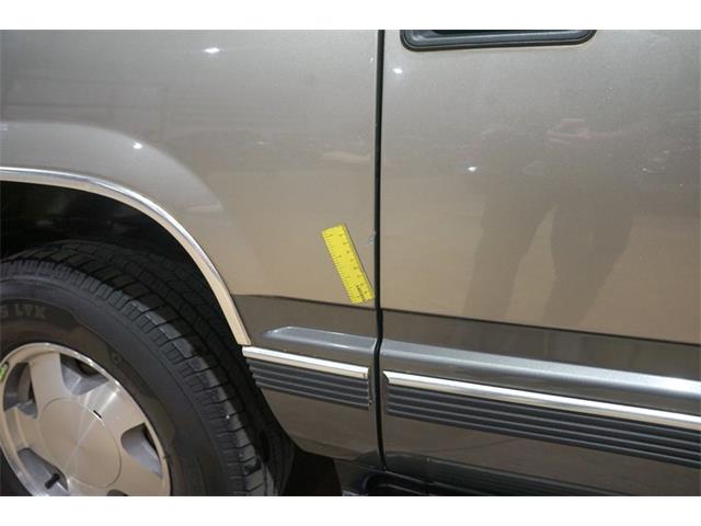 1999 Chevrolet Suburban (CC-2072554) for sale in Kentwood, Michigan