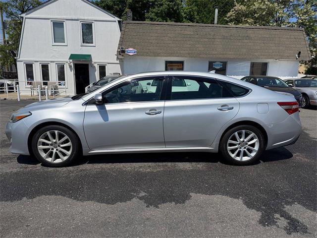 2013 Toyota Avalon (CC-2072759) for sale in Edison, New Jersey