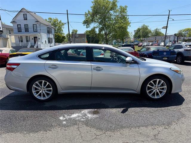 2013 Toyota Avalon (CC-2072759) for sale in Edison, New Jersey