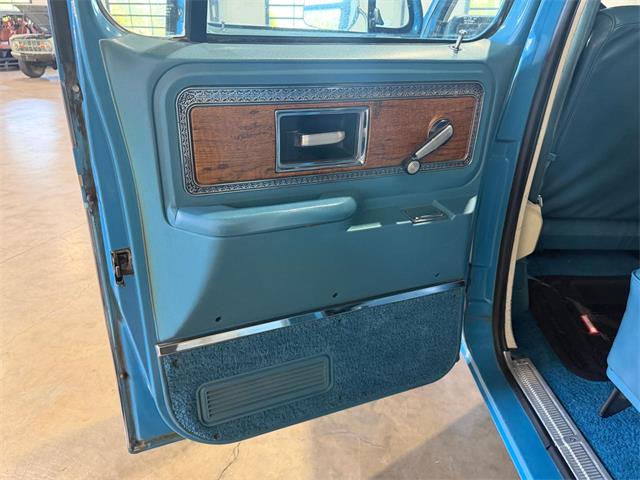1977 Chevrolet Suburban (CC-2072782) for sale in Santa Rosa, Florida