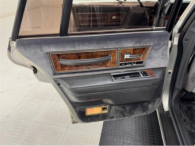 1983 Lincoln Continental (CC-2072926) for sale in Morgantown, Pennsylvania