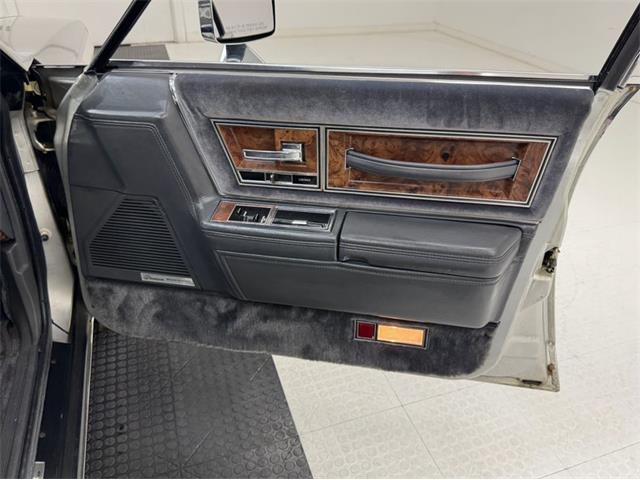 1983 Lincoln Continental (CC-2072926) for sale in Morgantown, Pennsylvania