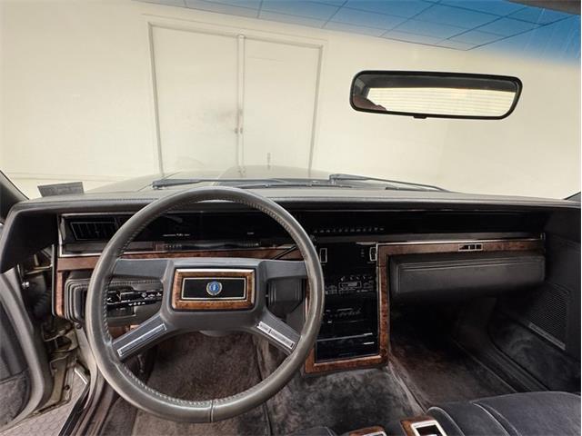 1983 Lincoln Continental (CC-2072926) for sale in Morgantown, Pennsylvania