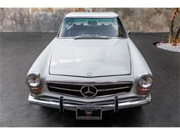 1969 Mercedes-Benz 280SL (CC-2072940) for sale in Beverly Hills, California