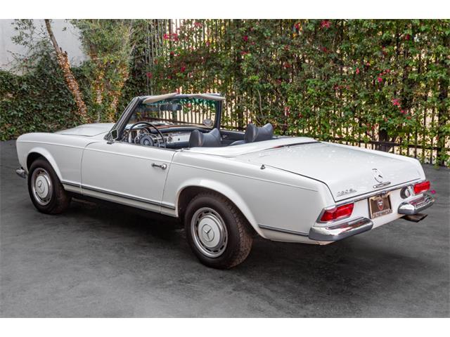 1969 Mercedes-Benz 280SL (CC-2072940) for sale in Beverly Hills, California