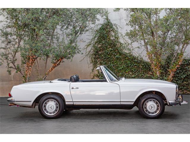 1969 Mercedes-Benz 280SL (CC-2072940) for sale in Beverly Hills, California