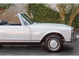 1969 Mercedes-Benz 280SL (CC-2072940) for sale in Beverly Hills, California