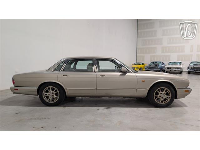 1996 Jaguar XJ6 (CC-2070297) for sale in Caledonia, Wisconsin