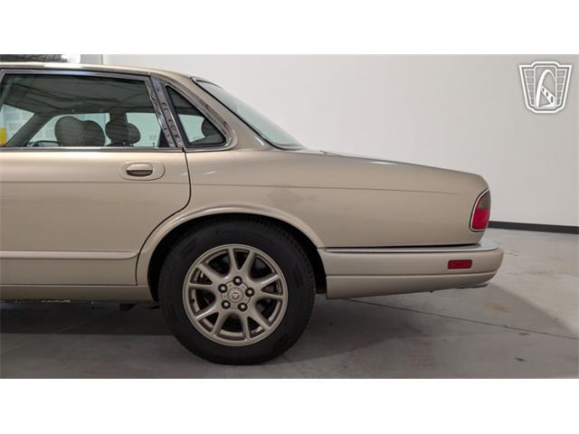 1996 Jaguar XJ6 (CC-2070297) for sale in Caledonia, Wisconsin