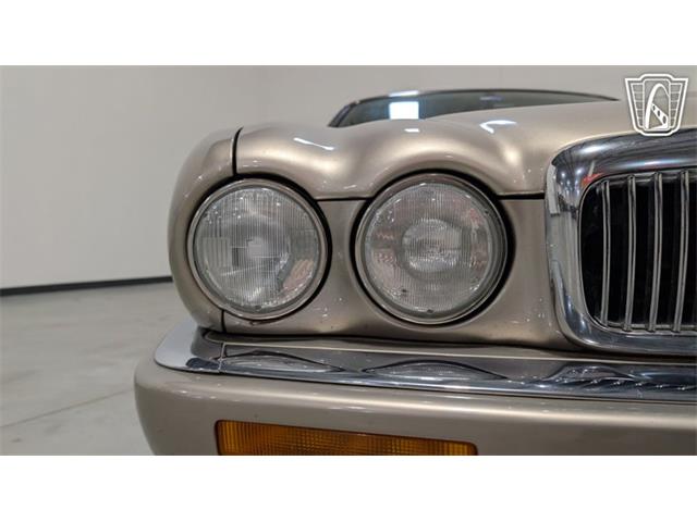 1996 Jaguar XJ6 (CC-2070297) for sale in Caledonia, Wisconsin