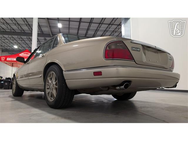 1996 Jaguar XJ6 (CC-2070297) for sale in Caledonia, Wisconsin