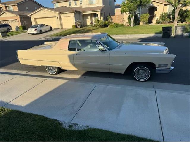 1967 Cadillac Coupe DeVille (CC-2073003) for sale in Cadillac, Michigan