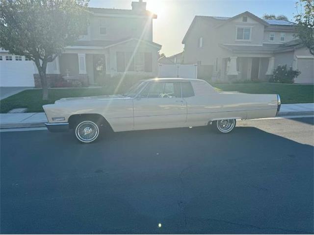1967 Cadillac Coupe DeVille (CC-2073003) for sale in Cadillac, Michigan
