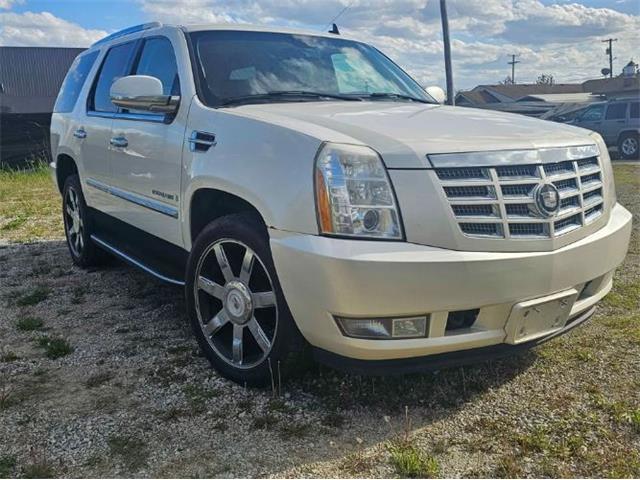 2007 Cadillac Escalade (CC-2073015) for sale in Cadillac, Michigan