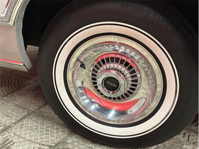 1976 Lincoln Continental (CC-2073066) for sale in West Babylon, New York
