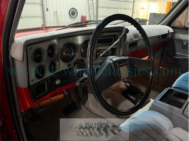 1988 Chevrolet Suburban (CC-2073126) for sale in Holland , Michigan