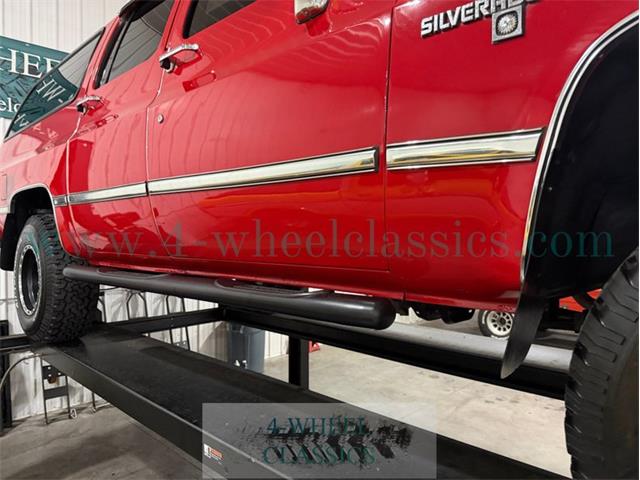 1988 Chevrolet Suburban (CC-2073126) for sale in Holland , Michigan