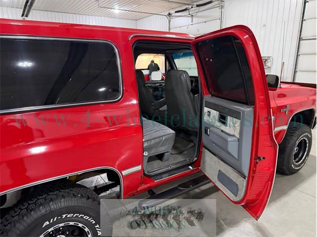 1988 Chevrolet Suburban (CC-2073126) for sale in Holland , Michigan