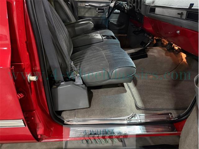 1988 Chevrolet Suburban (CC-2073126) for sale in Holland , Michigan