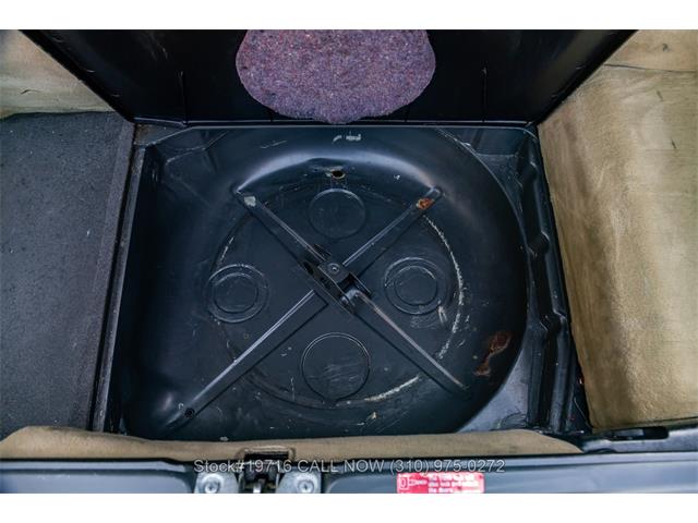 1989 Mercedes-Benz 560SL (CC-2073158) for sale in Beverly Hills, California