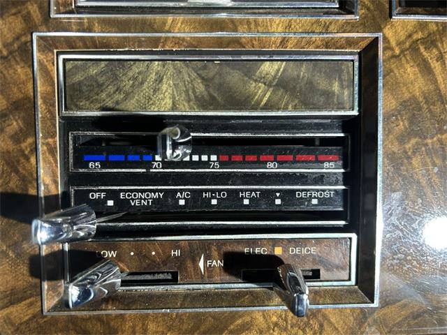 1977 Lincoln Continental (CC-2073261) for sale in Ham Lake, Minnesota