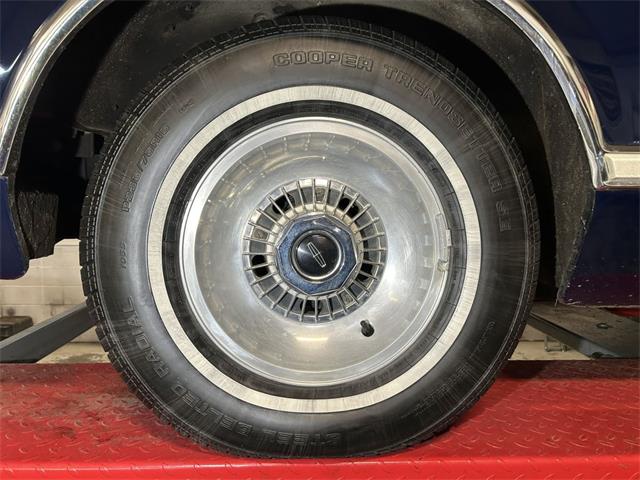 1977 Lincoln Continental (CC-2073261) for sale in Ham Lake, Minnesota