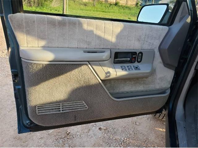 1994 Chevrolet Suburban (CC-2070327) for sale in Cadillac, Michigan