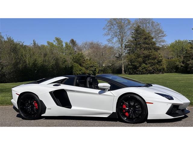 2017 Lamborghini Aventador (CC-2070330) for sale in Southampton, New York