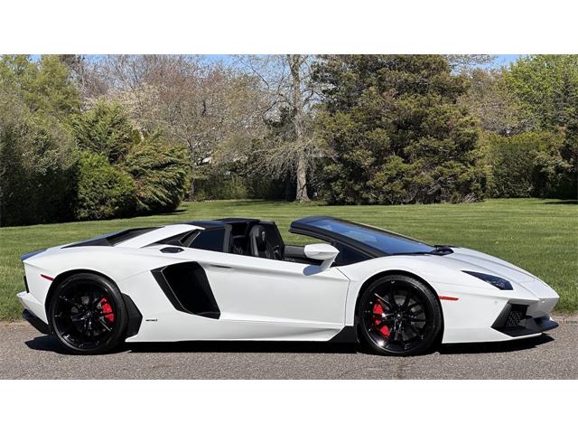 2017 Lamborghini Aventador (CC-2070330) for sale in Southampton, New York