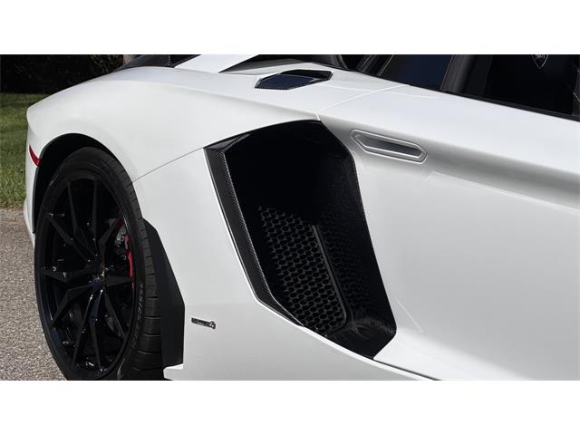 2017 Lamborghini Aventador (CC-2070330) for sale in Southampton, New York