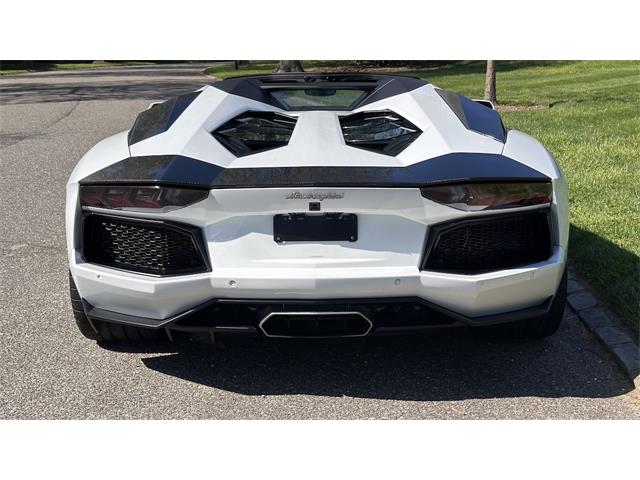 2017 Lamborghini Aventador (CC-2070330) for sale in Southampton, New York