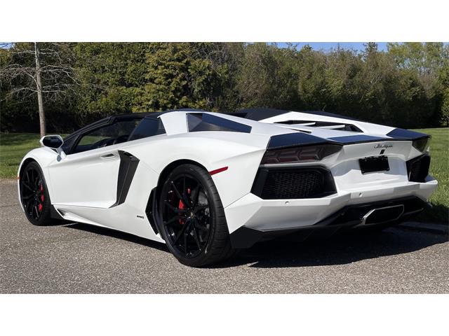 2017 Lamborghini Aventador (CC-2070330) for sale in Southampton, New York