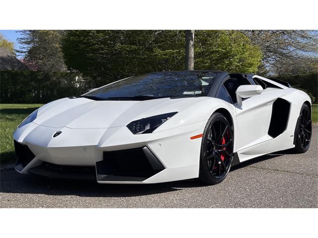 2017 Lamborghini Aventador (CC-2070330) for sale in Southampton, New York