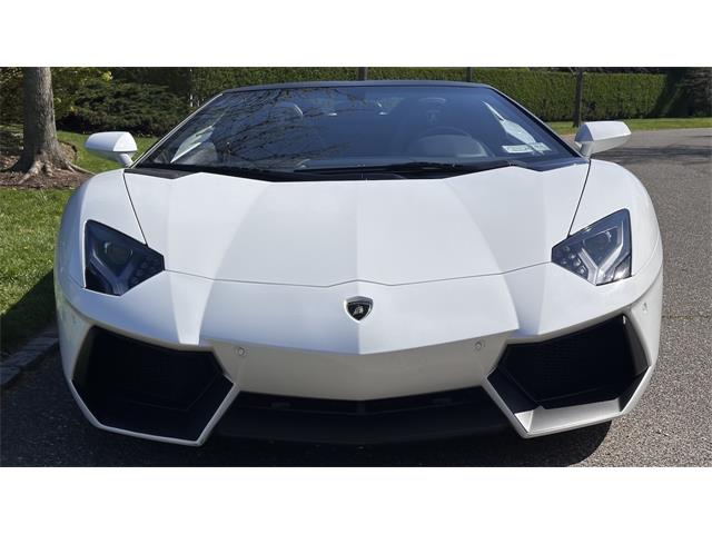 2017 Lamborghini Aventador (CC-2070330) for sale in Southampton, New York