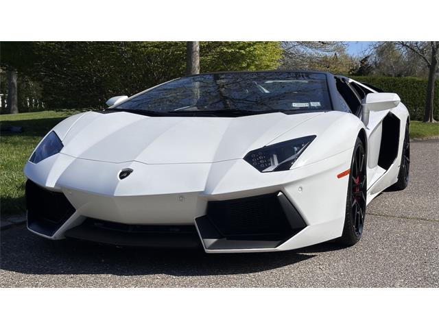 2017 Lamborghini Aventador (CC-2070330) for sale in Southampton, New York