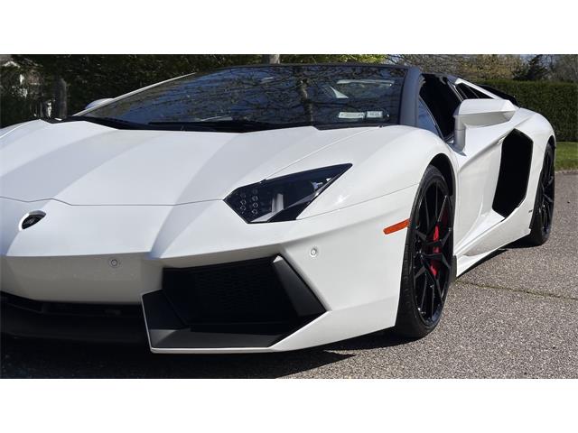 2017 Lamborghini Aventador (CC-2070330) for sale in Southampton, New York