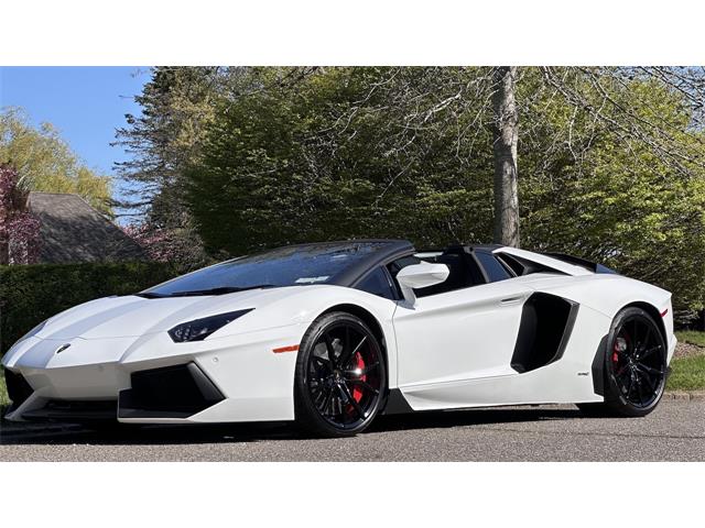 2017 Lamborghini Aventador (CC-2070330) for sale in Southampton, New York