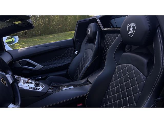 2017 Lamborghini Aventador (CC-2070330) for sale in Southampton, New York