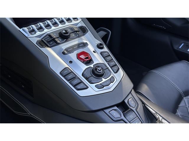 2017 Lamborghini Aventador (CC-2070330) for sale in Southampton, New York