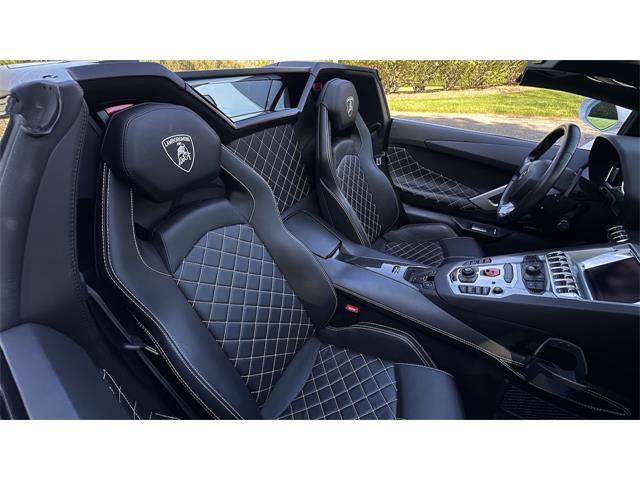 2017 Lamborghini Aventador (CC-2070330) for sale in Southampton, New York