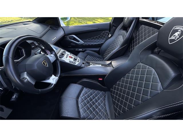 2017 Lamborghini Aventador (CC-2070330) for sale in Southampton, New York