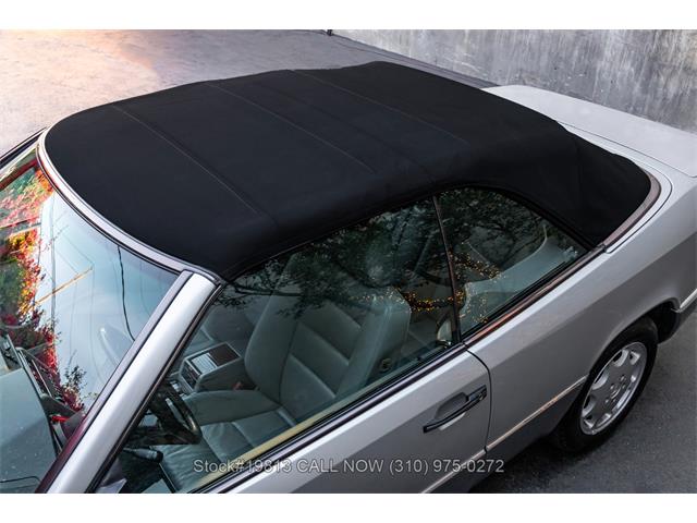 1993 Mercedes-Benz 300CE (CC-2073307) for sale in Beverly Hills, California