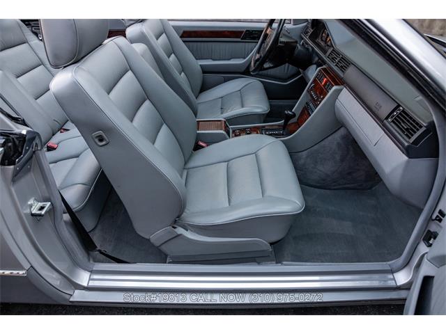 1993 Mercedes-Benz 300CE (CC-2073307) for sale in Beverly Hills, California