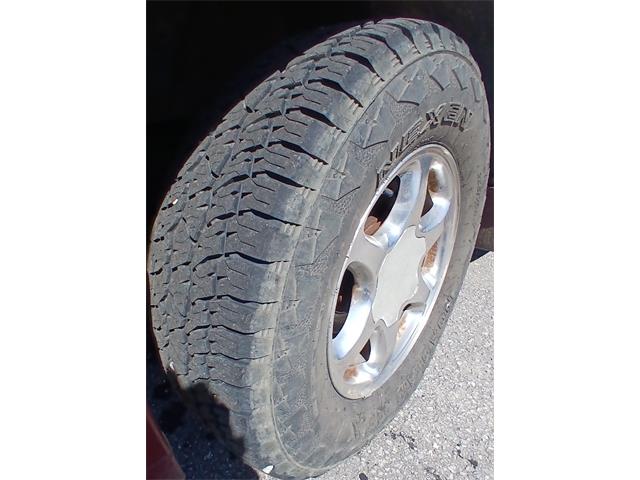 2004 GMC Yukon Denali (CC-2073436) for sale in Houston, Missouri